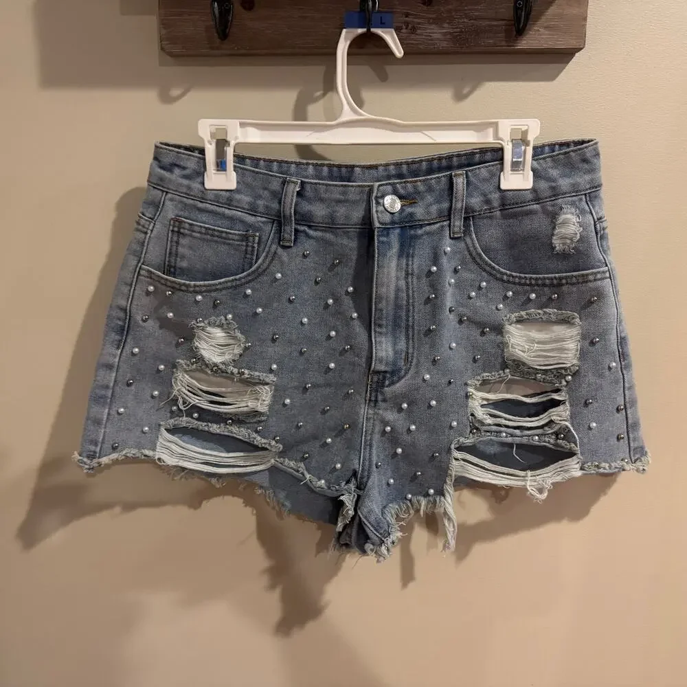 SHEIN Women's Pearl Beaded Distressed Frayed Hem Denim Shorts Size 31